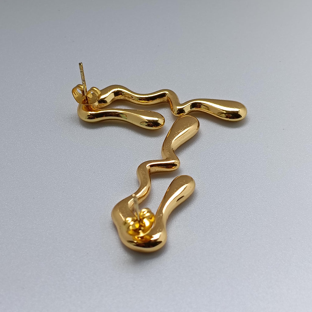 Molten Muse Drops Earrings